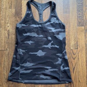 Athleta Black and Gray Camouflage Tank Top